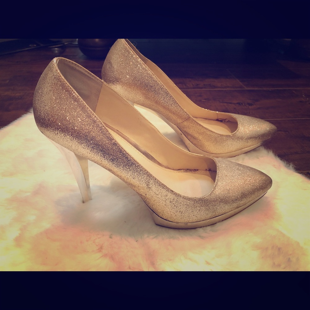 Enzo Angiolini gold sparkle heels